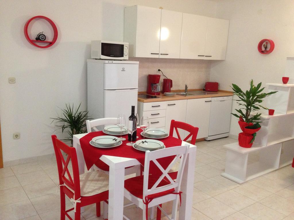 Villa Jasmin Bol Exteriör bild